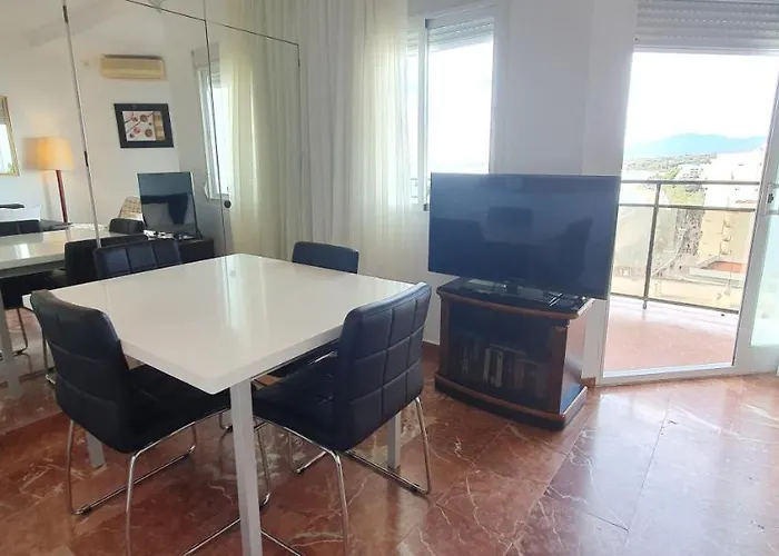 Skol 803. With Amazing Views In Edificio Skol